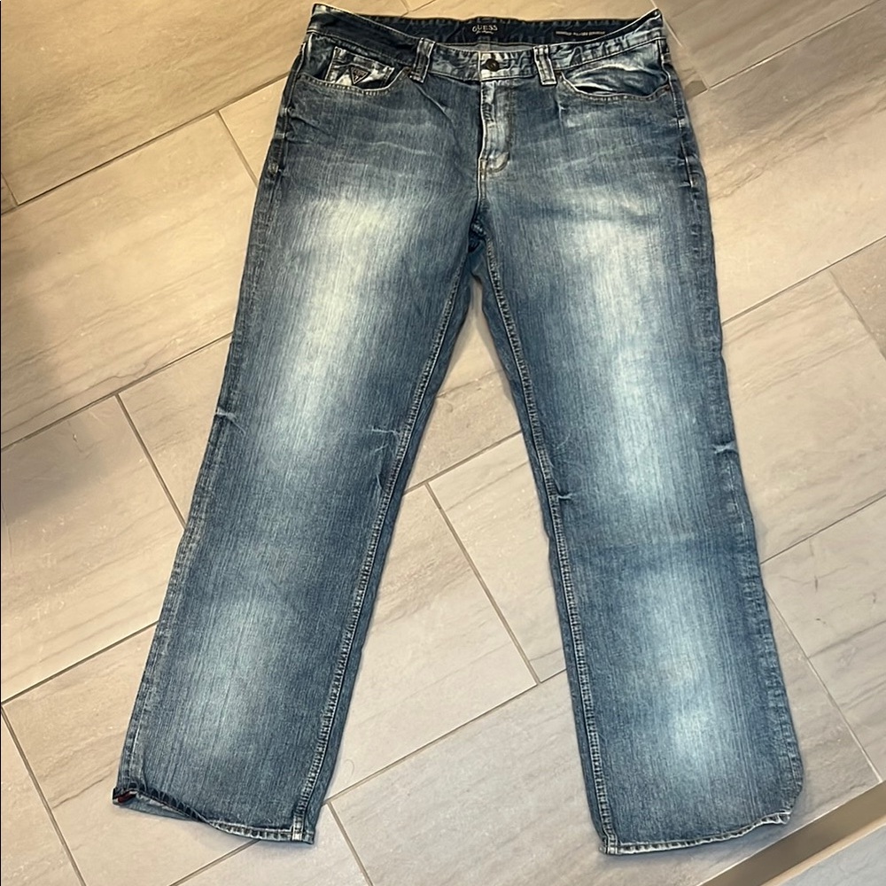 Men’s Desmond Relaxed Straight Jeans